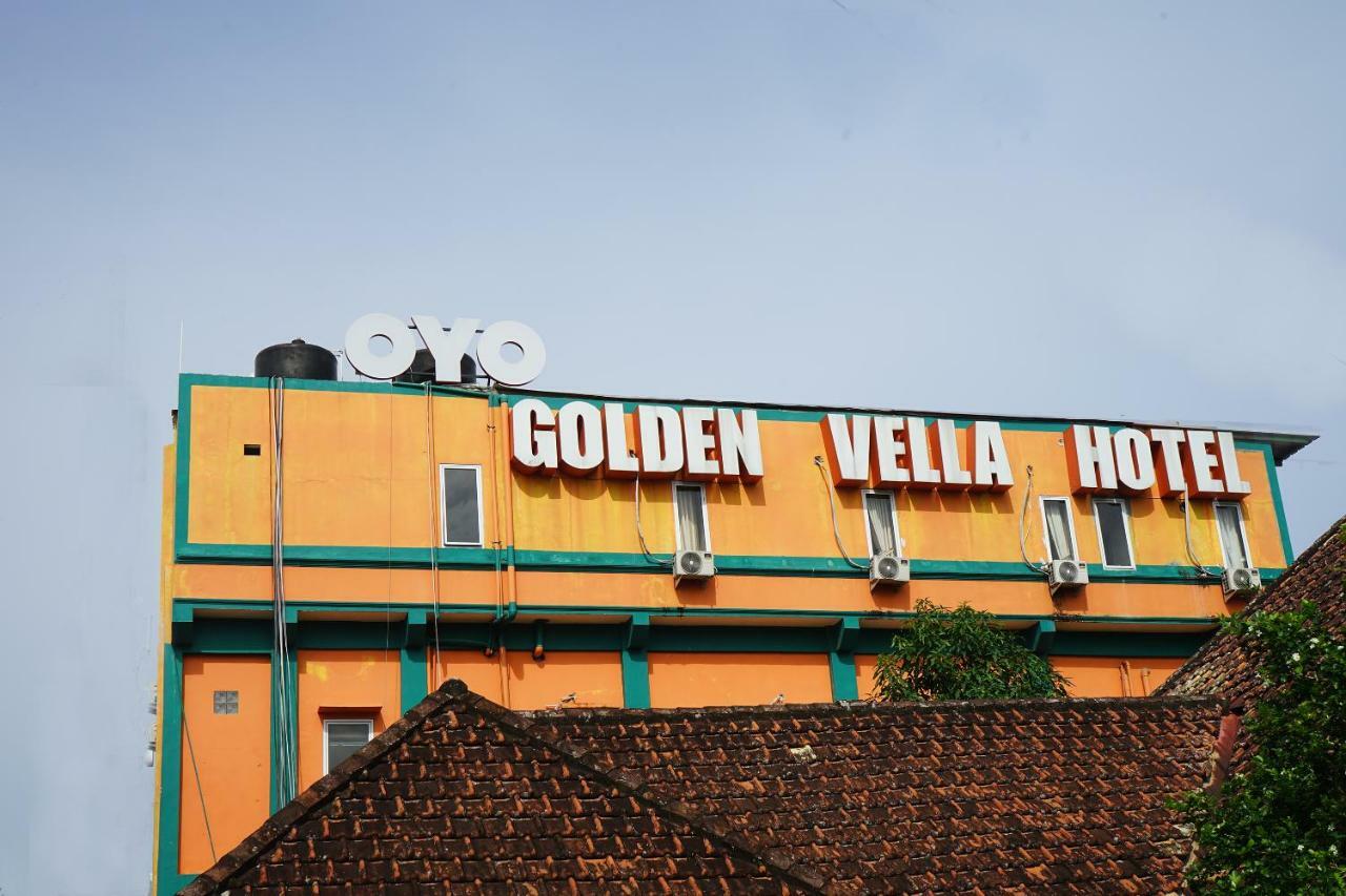 Hotel Golden Vella Pangkal Pinang Exteriör bild